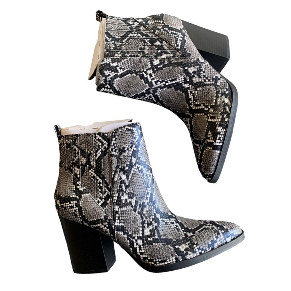 Indigo Rd. Adore New Black Pointed Toe Snake Ankle Bootie Size 10
